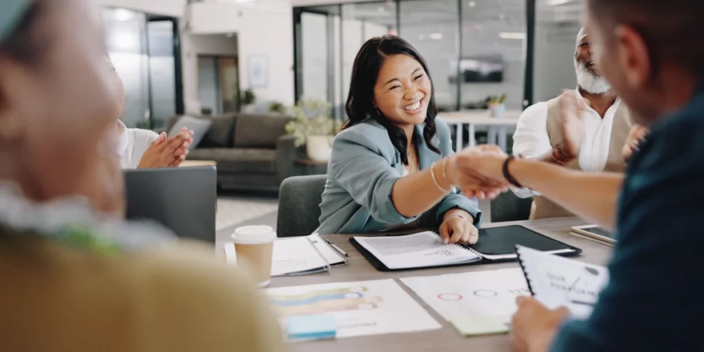 B2B Success: Elevating Growth Through Smart Strategies