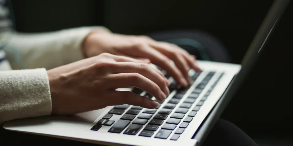 High-Intent Keyword Targeting: Maximizing Conversions Through Precision Search Marketing